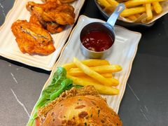 -必胜客(桐乡吾悦广场店)