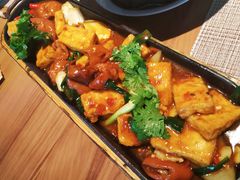 包浆豆腐烧肥肠-雀舞云南菜(乐客城店)