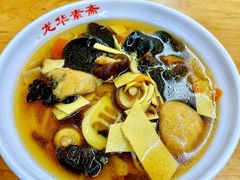 -龙华寺