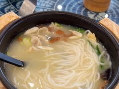 -桥香园过桥米线(国贸店)