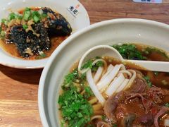-湘人龙记老长沙米粉(鸟巢店)