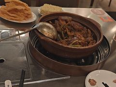 -胡须佬鸡煲四季火锅店(石厦西村直营店)