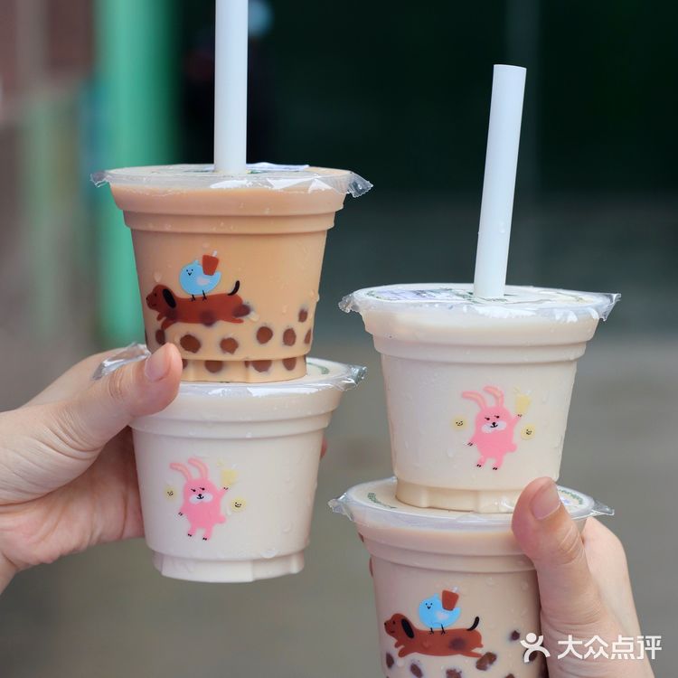 太乖咯！一点点儿童节限定迷你杯上线了