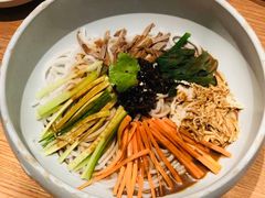 鸡丝凉米线-云海肴·汽锅鸡·云南菜(广安门天虹店)