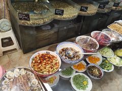 -鑫渔港海鲜本地菜·山海关浑锅(东戴河店)