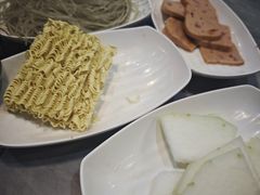 -光头药膳鸡(莱茵小镇店)