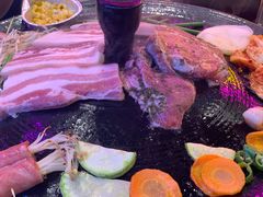 -豚豚家돈돈가韩国锅盖烤肉(新北万达店)