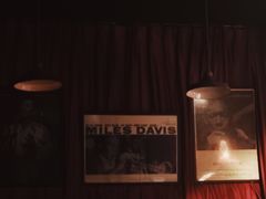 -东岸Cafe 爵士俱乐部