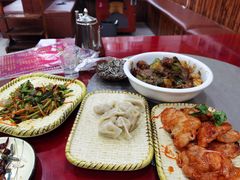 -哈尔滨东北铁锅炖(都督街店)