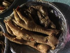 -梁老三麻辣鸡头总店