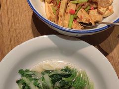 -俏湖兰·辣椒炒个肉(海沧店)
