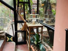 靠窗位-古董花园(思南路42弄小区店)