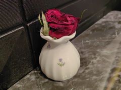 -LESCEDARS  Bistro香柏树(外滩店)