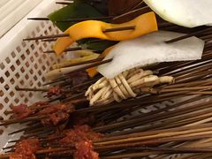 -拈签一笑黄牛肉辣卤串串