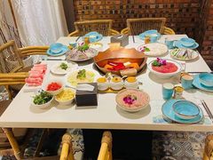包厢-墨居上隐·院子里火锅(峨眉店)