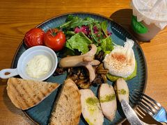 -JINNS锦时 steak&pizza(浸信会礼拜堂旧址店)