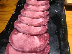 -唯成•韩国炭火烤肉 유성고기