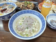 -崇德楼水盆牛羊肉泡馍馆(文艺路店)