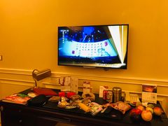 -深圳富苑皇冠假日套房酒店