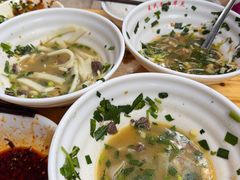 -文山荷鲜居(翠湖店)