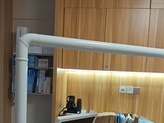 -上海仁爱医院口腔科 · 种植