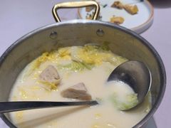 -梦都海鲜酒家(万达广场江桥店)