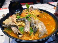 咔吱鱼皮-肥汁米蘭香港米线(长宁来福士店)