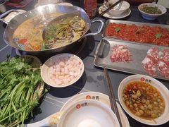-由衷贵州酸汤牛肉火锅(新桥店)