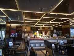 -大中华希尔顿酒店-念自助餐·嗨啤·小龙虾