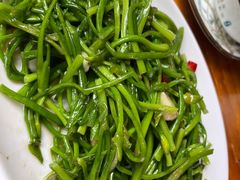-小厨子私房菜·云南美食店