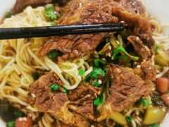 牛腩腌面-阿阳牛腩腌面店