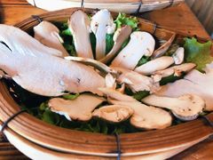 松茸-阿婆情腊排骨火锅(金虹路店)