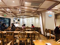 大堂-小满手工粉(上海品尊国际店)