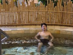 -泉城欧乐堡戏水湾艺术养生温泉