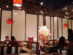 大堂-尚尚仙·酸汤猪手·猪肚鸡火锅(华联万柳购物中心店)