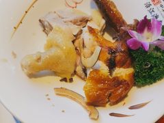 -沿江海南菜·文昌鸡祖师爷(大东海店)