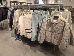 -H&M(长风大悦城店)