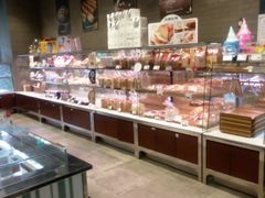 面包甜点陈列柜-巴黎贝甜(印象城店)