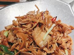 -荷塘秋月·本帮江浙菜(国权路店)