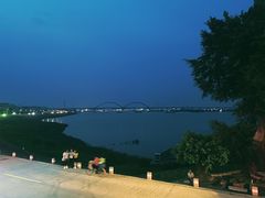 -八仔大富楼·河鲜(西江店)