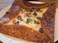 鸡蛋蘑菇熏肉荞麦可丽饼-RAC BAR(安福路店)