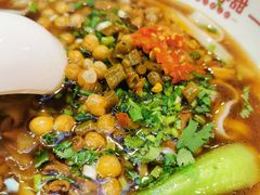 -呷佬·长沙手工米粉(金沙江路店)