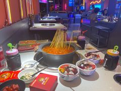 -钢管厂五区小郡肝串串香(滨江店)