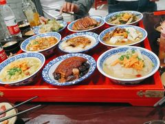 -蓝田九大碗民俗食府(蓝田店)