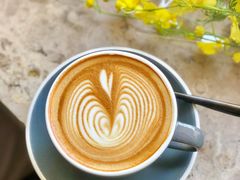 拿铁-RAC BAR(安福路店)