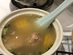 -丹江口渔村·湘味厨房(桃园店)