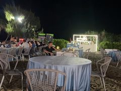 -亚龙湾希尔顿自助餐厅·海鲜·烧烤·沙滩BBQ·现场乐队