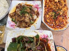 -洪霞餐馆