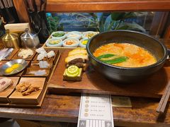 -银米·云南传统过桥米线(双廊黑金冠店)
