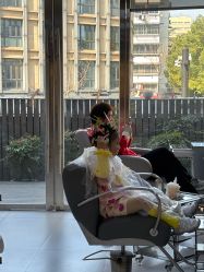 -苑苑发型设计